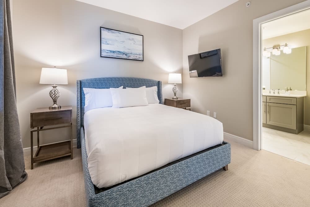 Siena at Bella Collina