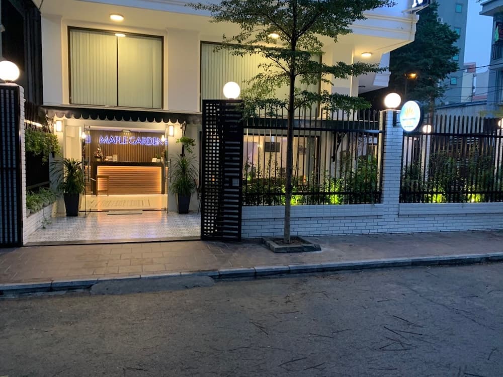 Hana Stay Tran Quoc Hoan