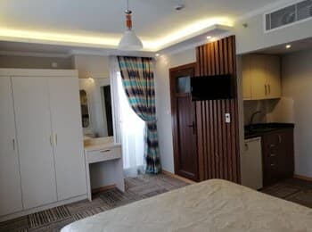Alya Suite Hotel