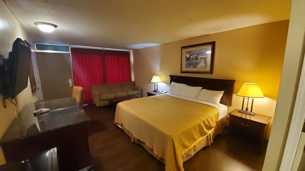 Marion Gray Plaza Motel