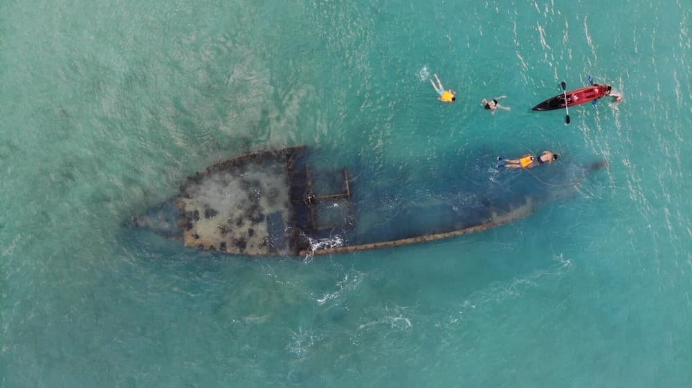 Backpackers Island Beach Camp - Adults Only