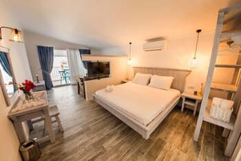 Ceylan Boutique House