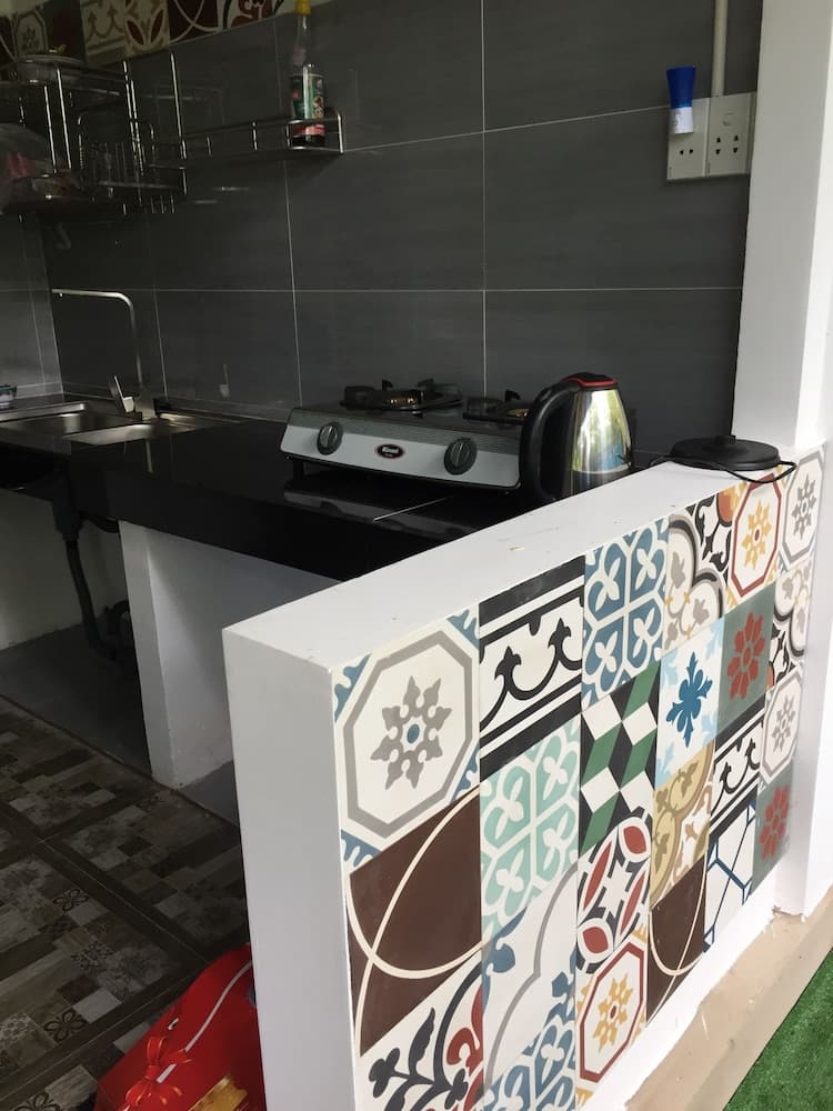 Khang Binh House - Hostel