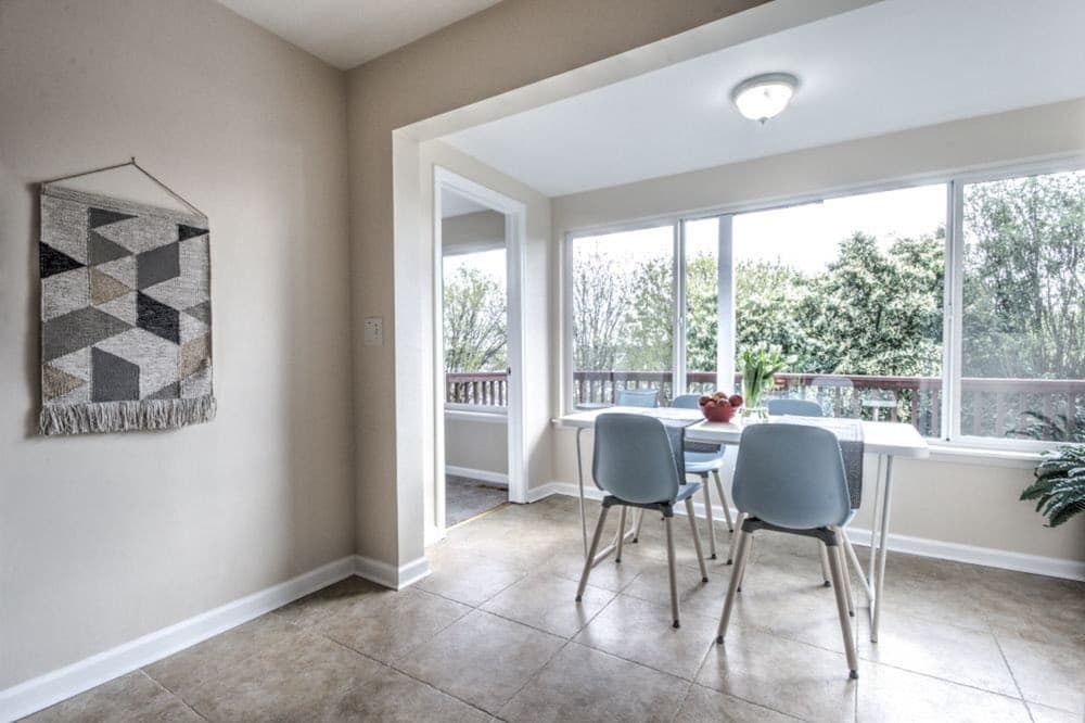 Renovated 2BR Lake View Condo