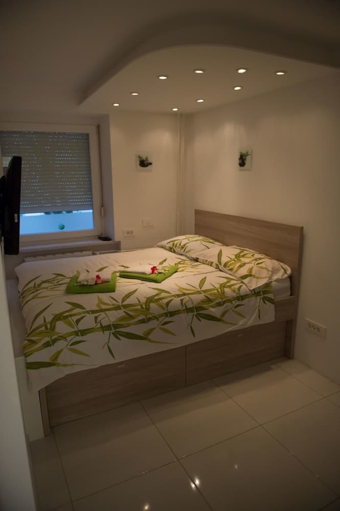 First Floor Flat - Adults Only