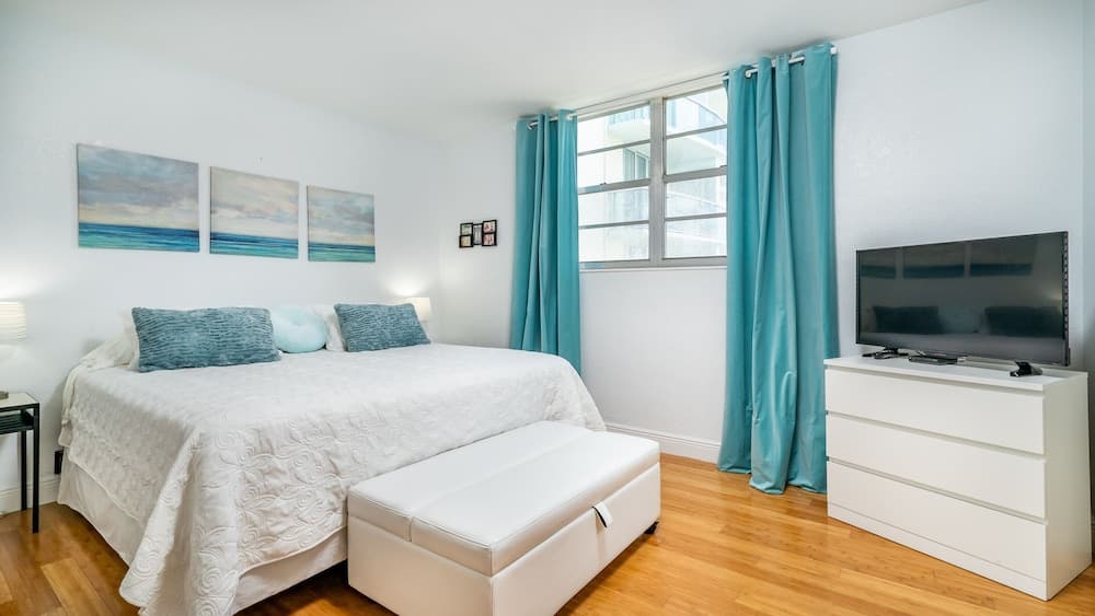 Beautiful Apartment in Hollywood Beach