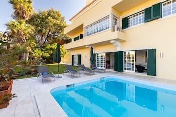 Estoril Budget & Spa