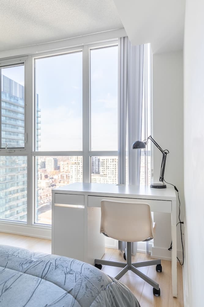 Simply Comfort Stunning Downtown Condos