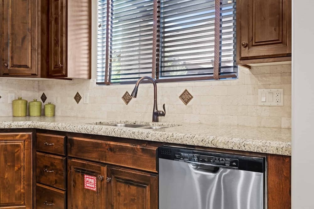 Coral Vista Villa by RedAwning