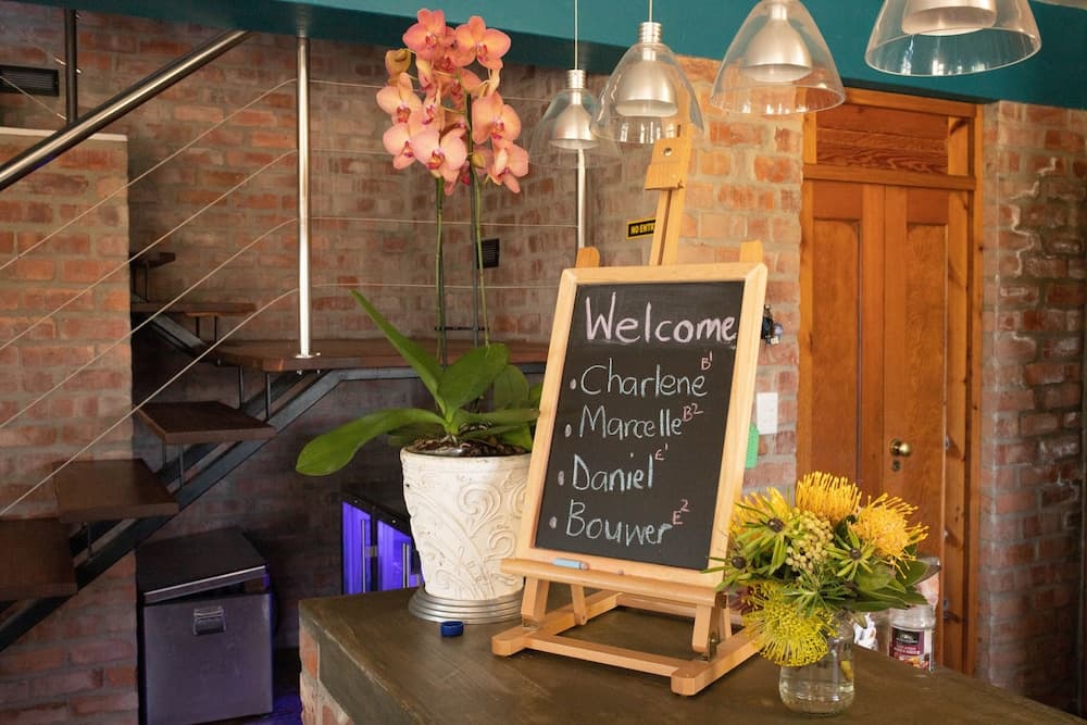 Stay at Friends Economic Rooms