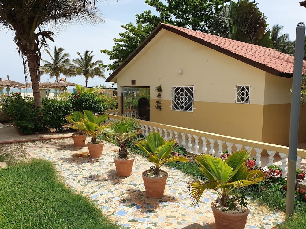 Kunta Kinteh Beach Complex