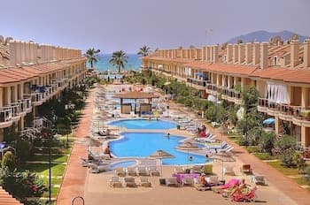 Sunset Beach Club Aqua 26