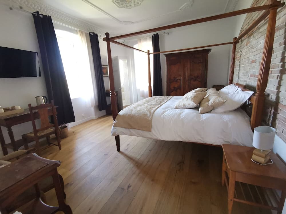 Chateau de Saint-Genix