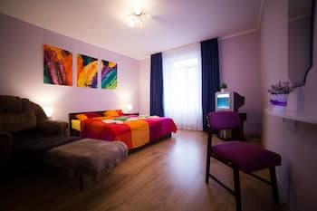 Best Apartments on Kyryla & Mefodia