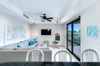 Tropical Retreat for Families or Small Groups