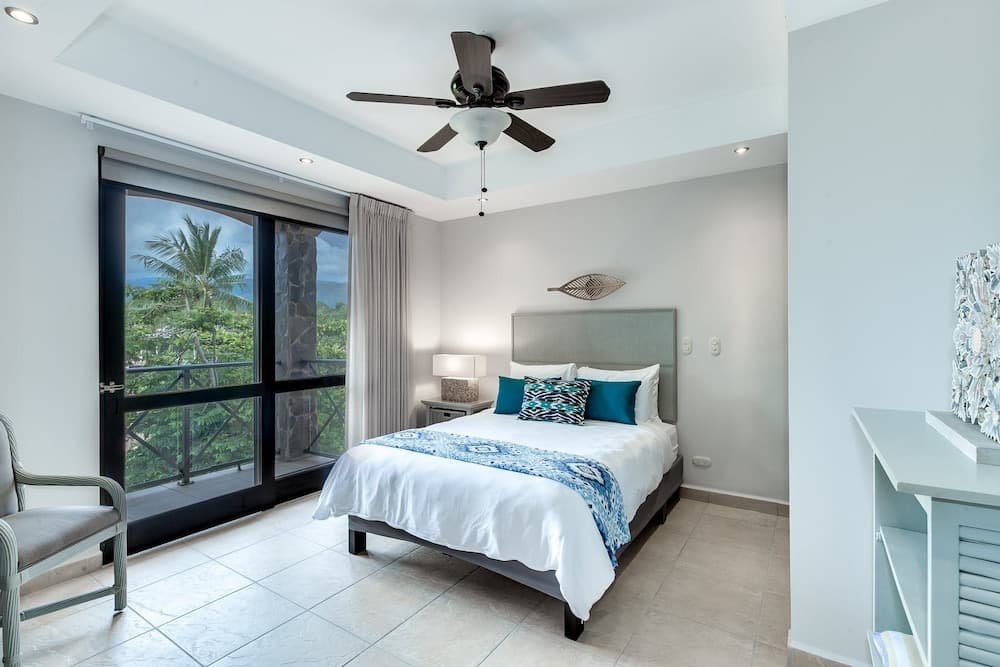 Tropical Retreat for Families or Small Groups