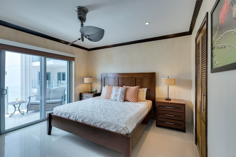 Dds-802n Luxurious Family Friendly Penthouse