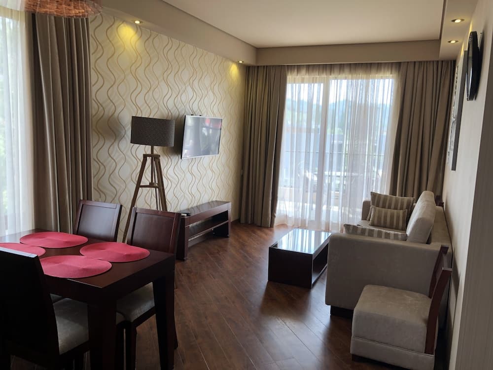 Apartment on Batumskaya 16-4 ap. 21