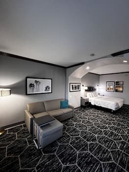 La Quinta Inn & Suites by Wyndham Big Spring