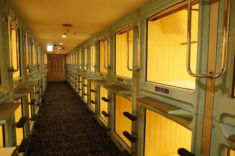 Shinjuku Kuyakusho-mae Capsule Hotel