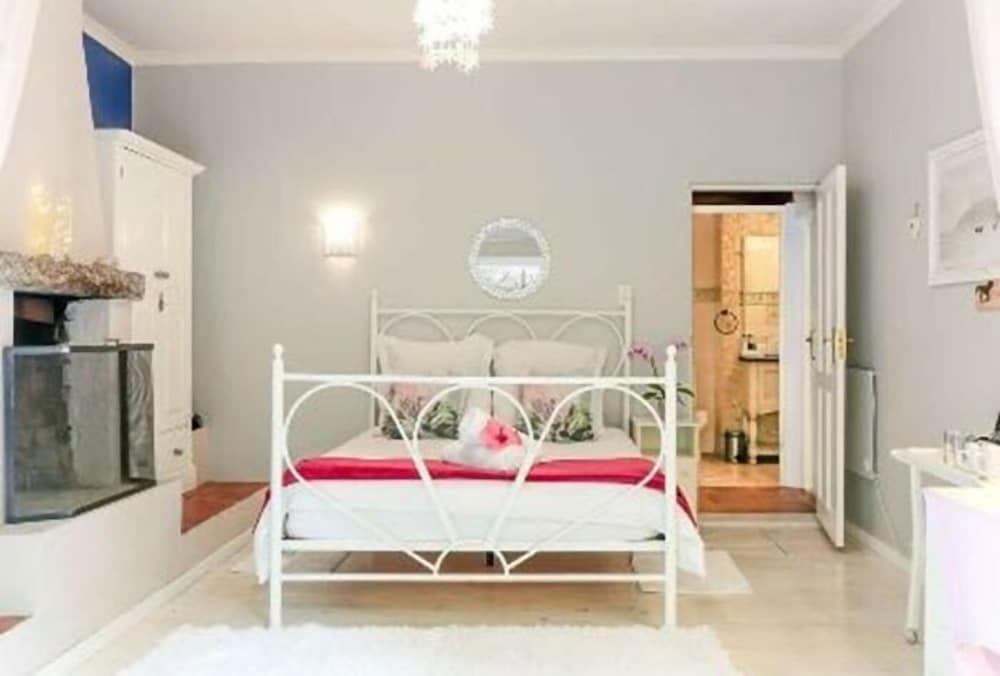 Sacred Mountain Lodge