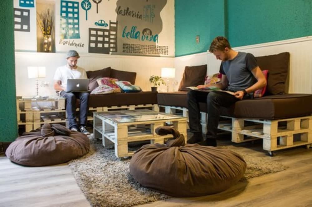 Hostal Forestal - Hostel