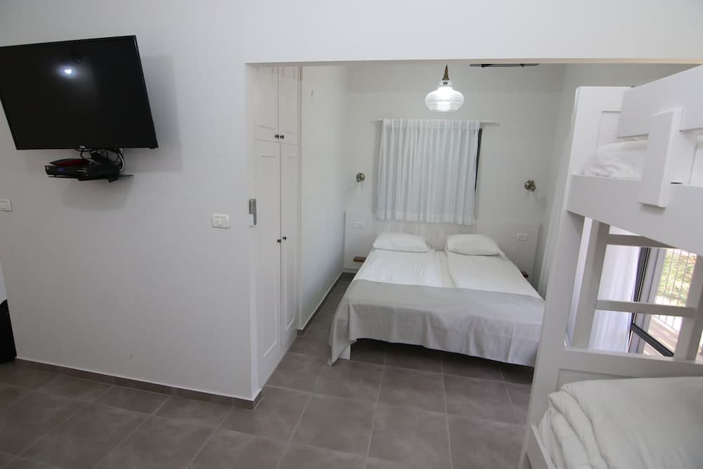 Kibbutz Ashdot Yaacov Ichud Country Lodging