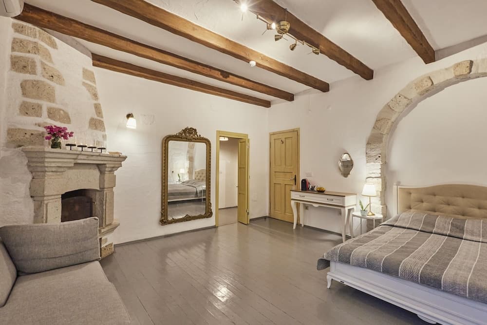 Alacati Zeytin Konak Hotel