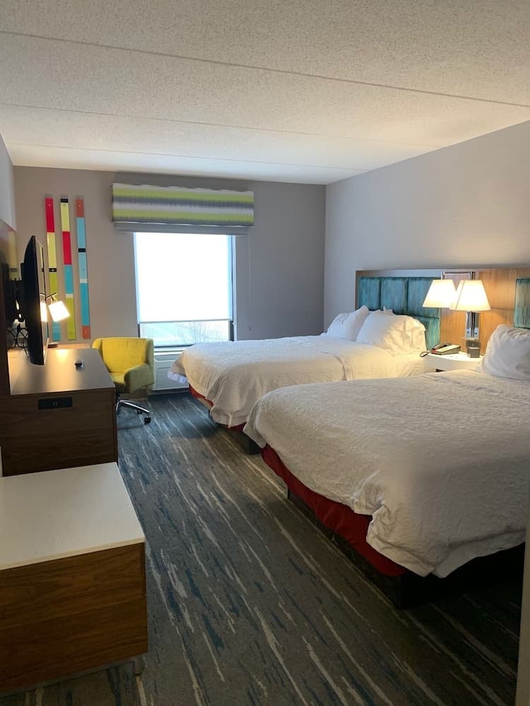 Hampton Inn & Suites Syracuse Dewitt