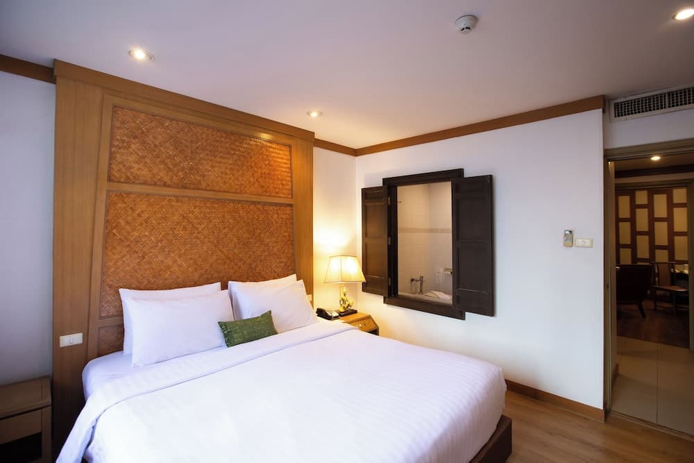 The Tarntawan Hotel Surawong Bangkok