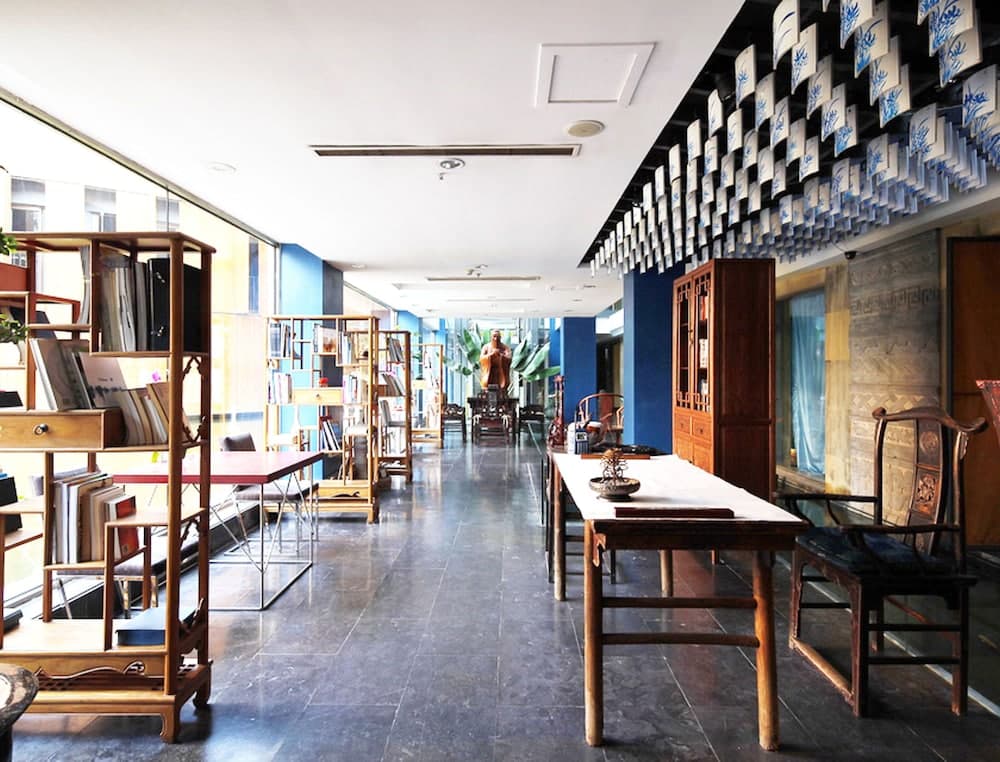 China Community Art Habitat Hotel