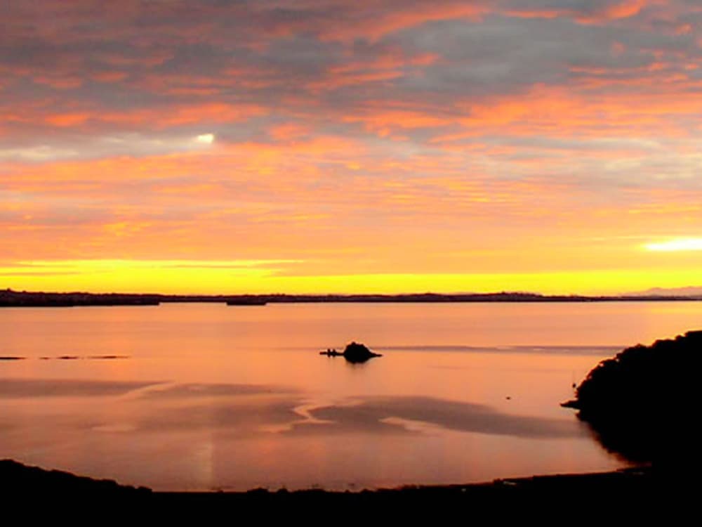 Koi Roc Waiheke Island Accommodation