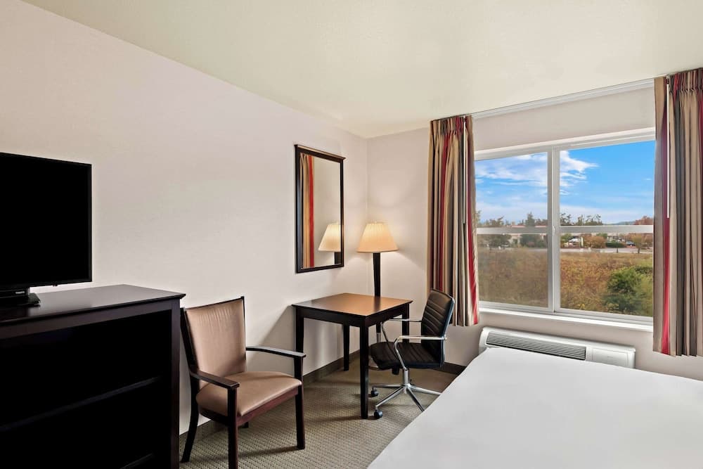 Comfort Inn & Suites Creswell