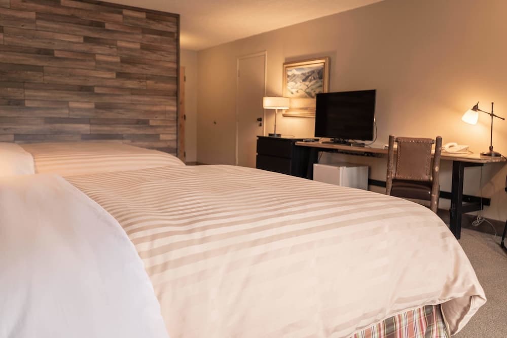 The Lodge at Riverside