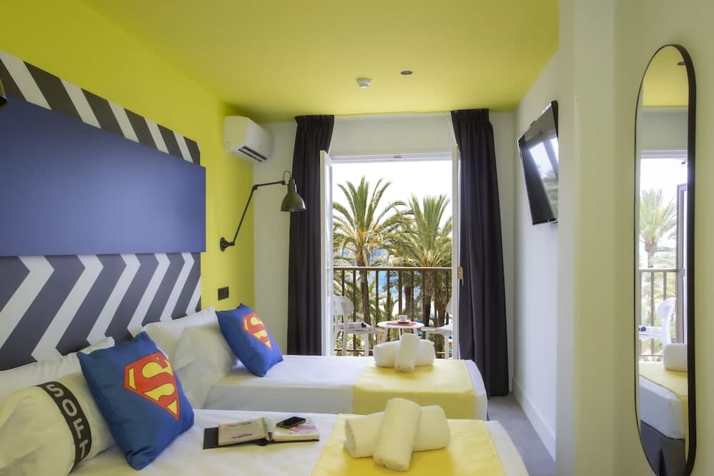 Casual Pop Art Hotel