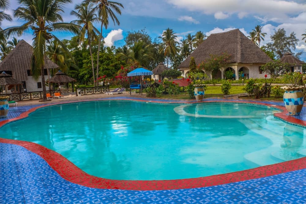 Golden Clove Beach Resort & Spa