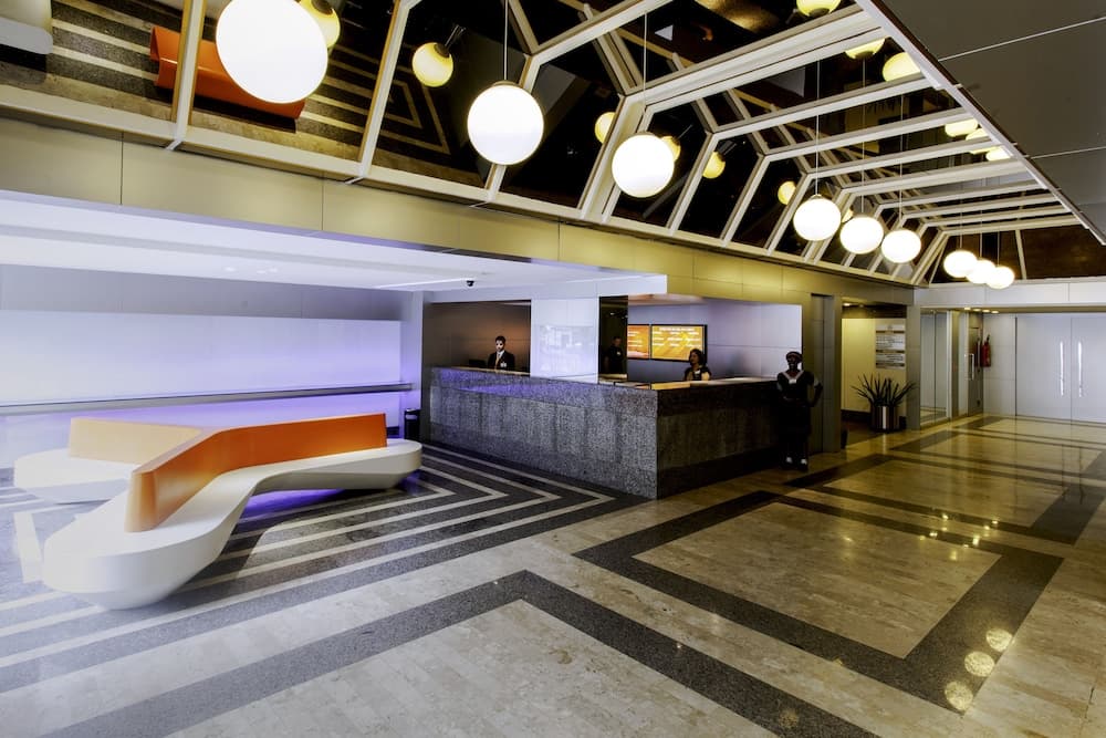 Hotel Boulevard Plaza