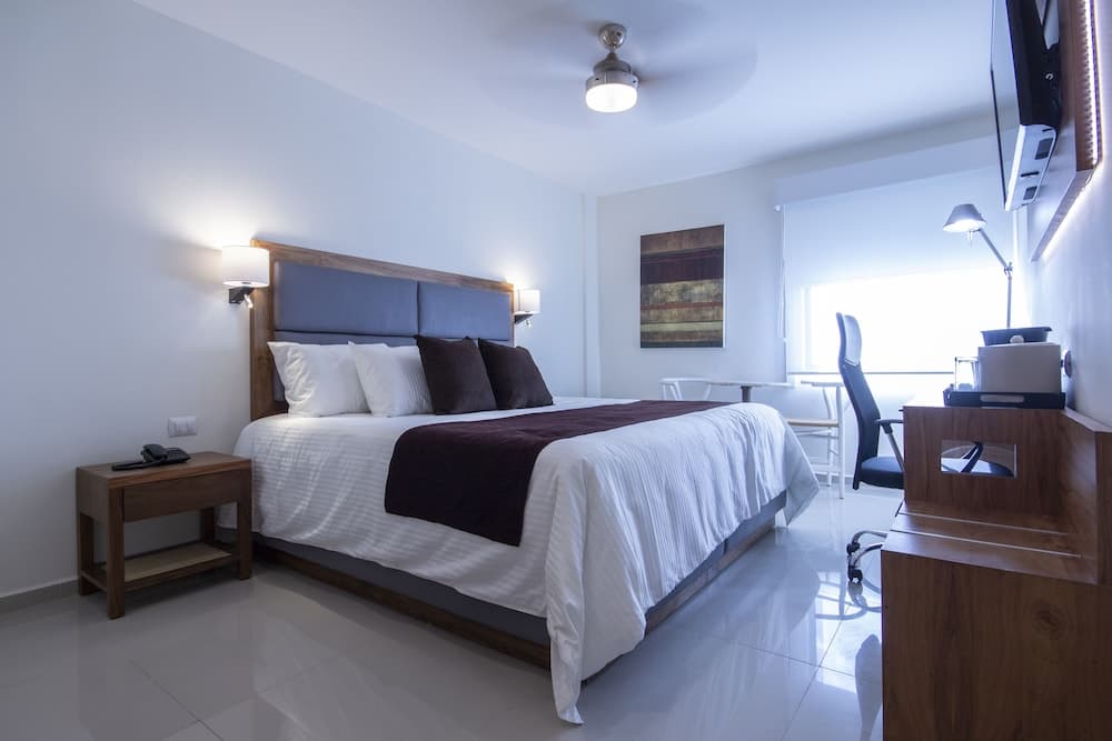 Hotel Misión Express Mérida Alta Brisa