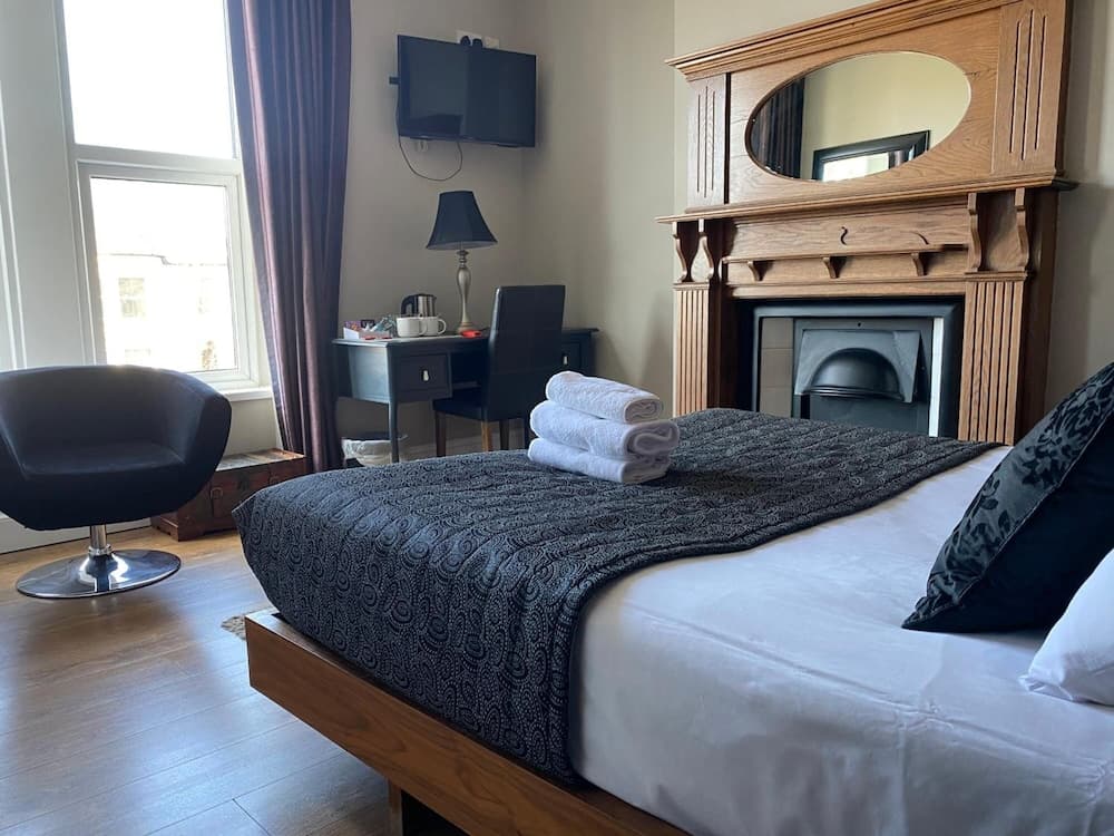 Number One Hundred B&B