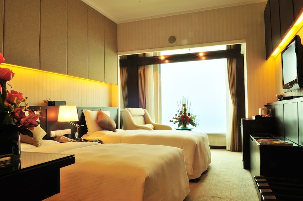 Harbourview Hotel & Resort