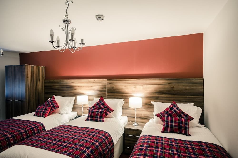 Royal West End Hotel