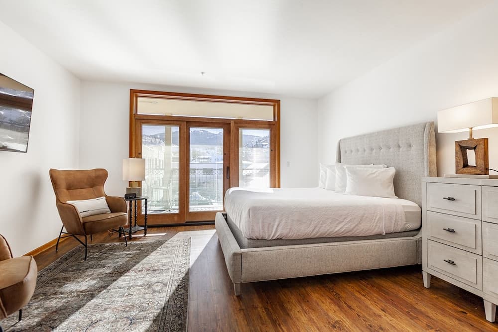 The Caledonian by All Seasons Resort Lodging