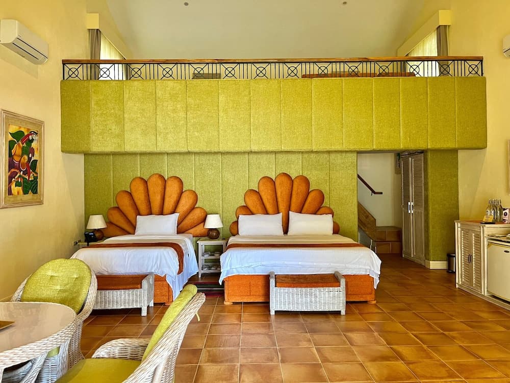 Coco Grove Beach Resort