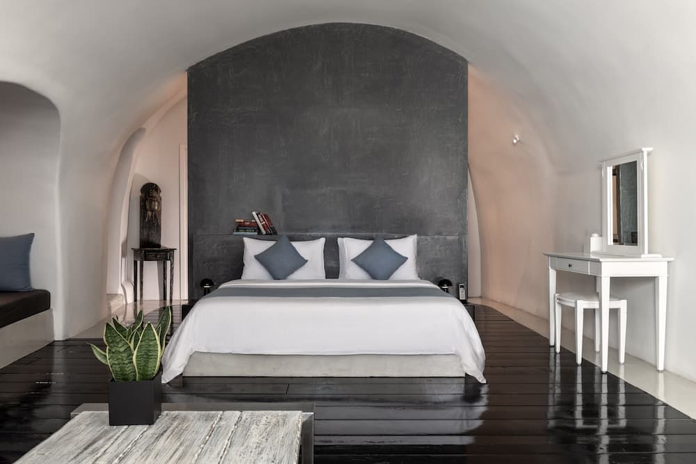 Alta Mare by Andronis