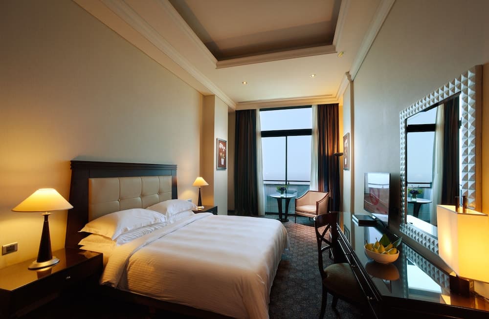 Raouché Arjaan by Rotana