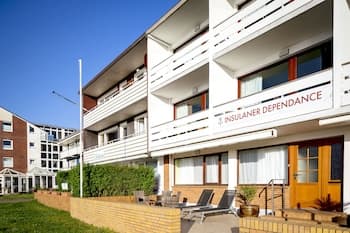 Insulaner Dependance