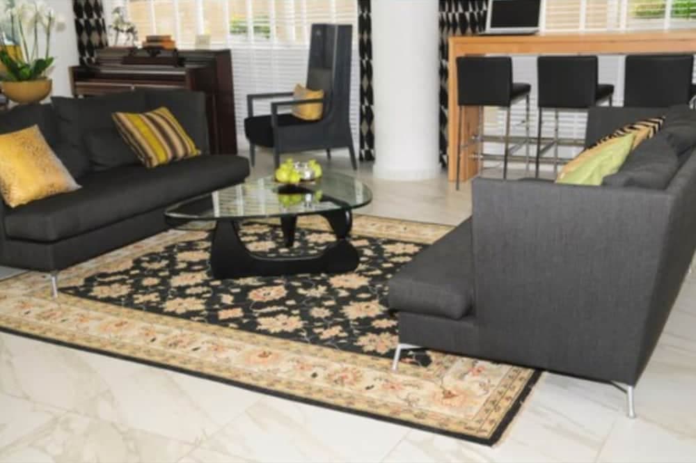 Maxim Hotel Tel Aviv