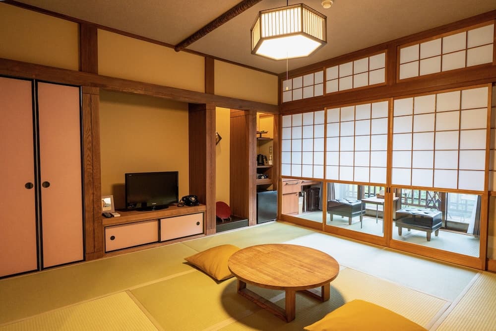 Shima Onsen Kashiwaya Ryokan