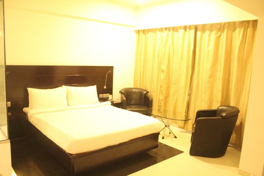 Keys Select by Lemon Tree Hotels, Ludhiana