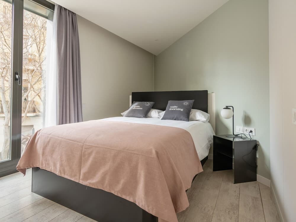 Limehome Barcelona Rector Triadó